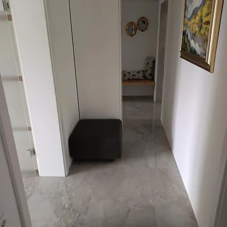 Apartma Angel's Nest *