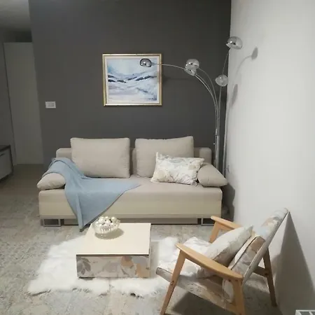Apartment Angel's Nest