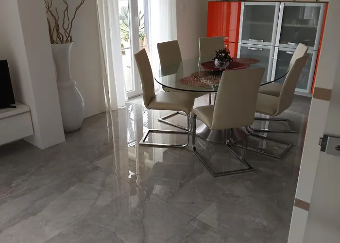 アパート Angel's Nest